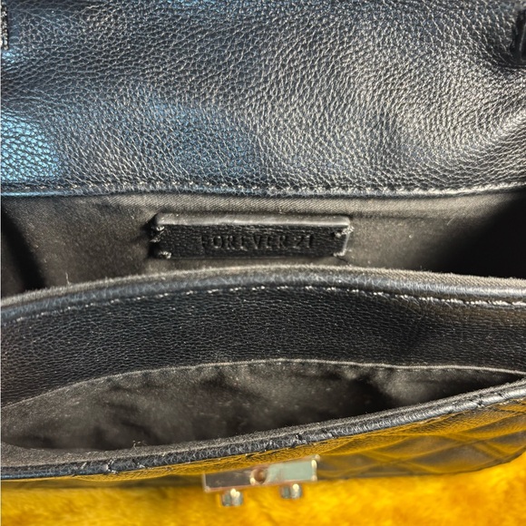 Black and Gold Quilted Crossbody Bag with Chain Strap - Picture 5 of 7